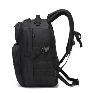 Taktischer 3P Rucksack in Schwarz mit MOLLE-System und ergonomischen Gurten
