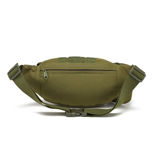 Vue détaillée du sac banane tactique vert militaire avec sangles MOLLE et boucle robuste