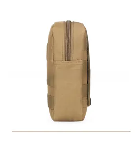 Pochette tactique MOLLE marron coyote avec nylon durable et système de sangles latérales