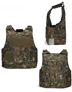 Vue en trois plans du gilet tactique camouflage digital montrant l'avant et l'arrière
