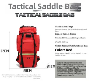 Détail sac à dos randonnée 65L rouge étanche 800D avec bandes réfléchissantes et poches