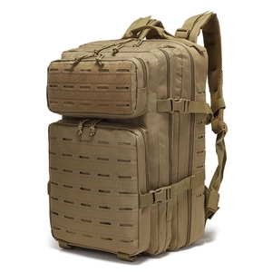 Sac à dos tactique kaki durable avec système MOLLE laser et plusieurs compartiments de voyage
