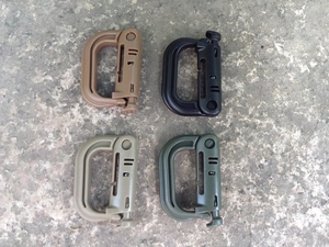Tactical D-ring carabiner set in four colors for outdoor backpack and MOLLE gear mounting