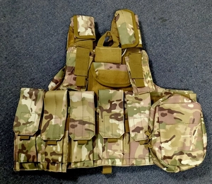 Detailed top view of Multicam tactical vest featuring five magazine pouches and durable nylon fabric