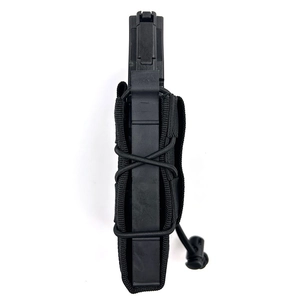 Poche tactique noire pour chargeur 5.56 avec système Molle et cordons élastiques