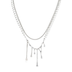 Collier double couche punk argent avec pendentif métal liquide et accent de perle