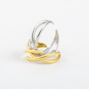 Minimalistische tweekleurige open ring in goud en zilver met golvende lijnen