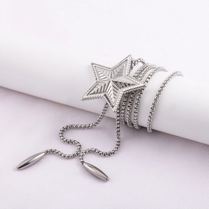 Collier long en Y avec pendentif étoile 3D en acier inoxydable et chaîne box