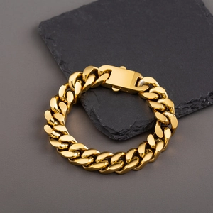 Bracelet gourmette pour homme en acier inoxydable plaqué or 18 carats sur pierre noire