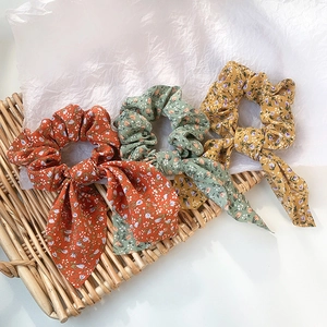 Florale Haargummis mit langen Bändern in Orange Grün und Gelb für Damen