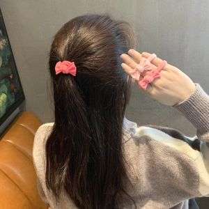 Rosa Samt-Haarschleifen-Set für Zöpfe und Handgelenke für die tägliche Haargestaltung