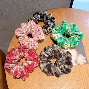 Vintage Plaid Pattern Cotton Cloth Large Hair Scrunchies For Women French Academy Style Pleated Elastic Hair Ring Accessory