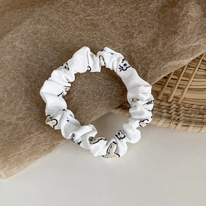 Floraler Stoff-Haargummi mit süßen Cartoon-Mustern für elegantes Haarstyling der Damen