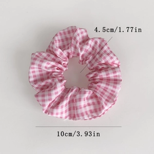 Rosa-weiß kariertes Stoff-Haargummi mit 10 cm Außendurchmesser und Maßen