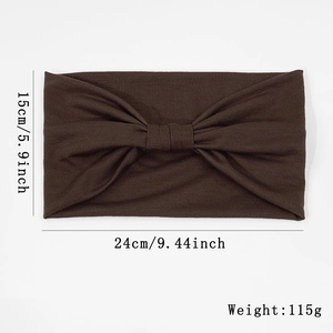 Dettaglio della fascia in maglia marrone scuro da 24 cm con trama a coste morbide