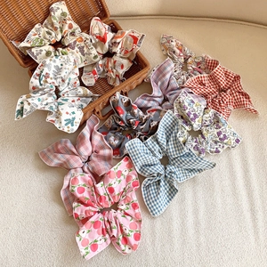 Scrunchies in Tessuto Oversize a Quadri Floreali Con Fiocco Orecchie da Coniglio Dolce Stile Pastorale Elastici Capelli Donna Accessori