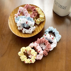 Set di elastici per capelli a quadretti con ricamo di ciliegie in vari colori