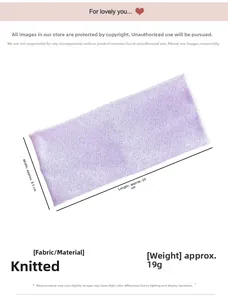 Détail du bandeau tricoté violet clair avec motif cœur ajouré et les dimensions