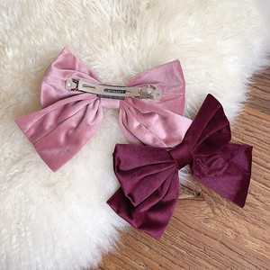 Retro double-layered velvet bow hair clips in pink and wine red with silver spring clips