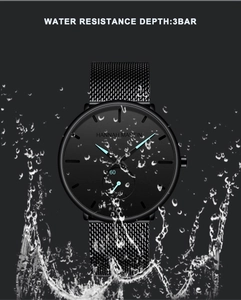 Detailed macro view showing the 3BAR waterproof performance with water splashes