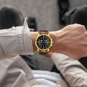 Men's business quartz watch with golden case, black dial and brown leather strap
