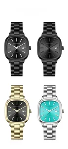 Quatre montres à quartz élégantes en acier inoxydable noir, doré et argenté avec dateur
