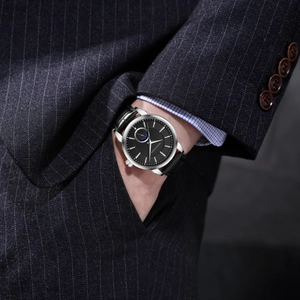 Herren Business Quarzuhr mit schwarzem Lederarmband und Mondphasen-Zifferblatt