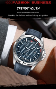 Primo piano di un orologio al quarzo da uomo con quadrante blu e lunetta in acciaio