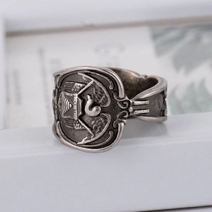 Vintage stainless steel wide ring for men with eagle relief and retro engraved texture
