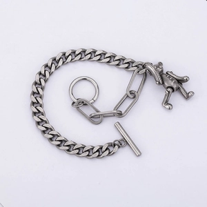 Retro hip-hop style titanium steel chain bracelet featuring a movable teddy bear pendant