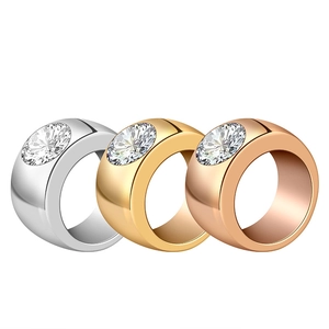 Anelli da uomo in acciaio al titanio argento, oro e oro rosa con diamante centrale