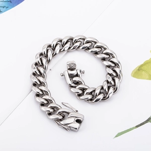 Herren Titanstahl Cuban Link Kette Armband Minimalistisch Punk Biker Stil Poliert Silberton Streetwear Mode Schmuck