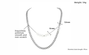 Détail du collier double rang de 45cm avec chaîne cubaine de 7,8mm et perles de 10mm
