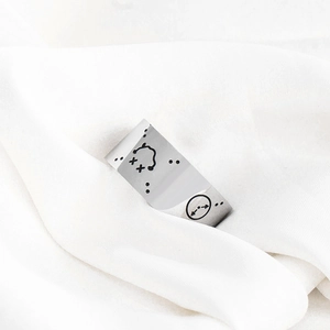 Bague large en acier titane style punk avec smiley graffiti créatif et fini mat