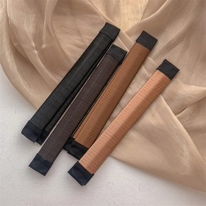Kit de chignons invisibles style français en quatre teintes pour coiffures volumineuses