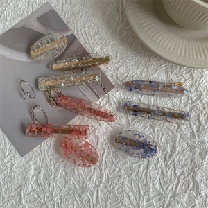 Japanese style 9-piece set of pink cherry blossom hair clips and a diamond ring