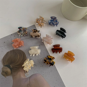 Mini Cellulose Acetate Hair Claw Clips Elegant Marble Tortoiseshell Pattern Small Hairpins For Women Kids Daily Styling Accessories