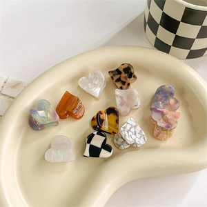 Mini Heart Shaped Acetate Hair Claws For Women Girls Small Hair Clips Checkerboard Leopard Print Plaid Fashion Hair Accessories