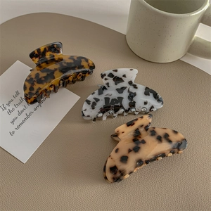 French Vintage Acetate Leopard Print Large Hair Claw Nonslip Strong Hold Hair Clip For Women Styling Tortoiseshell Pattern