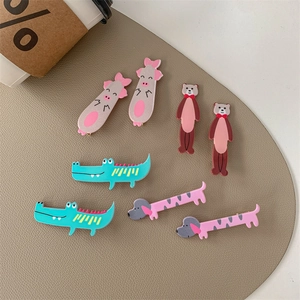 Simpatici Fermagli per Capelli Animali Cartoni Animati 3D per Donna Ragazze Acrilico Maiale Orso Coccodrillo Accessori Capelli