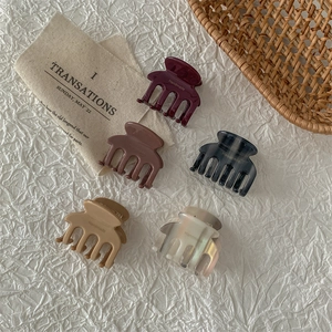 Elegant Acetate Hair Claw Clip For Women Korean Minimalist Simple Geometric Shark Clip Handmade Daily Hair Accessories
