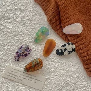 Lot de 6 barrettes gouttes en acétate minimalistes aux motifs marbrés et floraux élégants