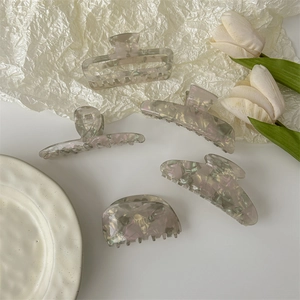 French Iridescent PVC Hair Claw For Women Elegant Marble Pattern Pearlescent Shark Clip Aesthetic Minimalist Hair Accessory