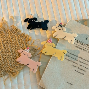 Süße Hunde-Haarspangen im Set in vier Farben mit Partyhüten für Frauen und Kinder