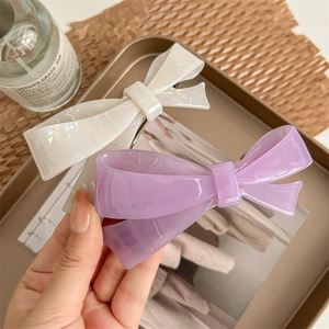 Barrette à cheveux élégante en acétate de cellulose blanc crème et violet lavande