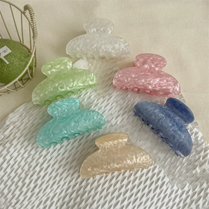 Set di grandi mollette per capelli eleganti con trama marmorea in vari colori per acconciature