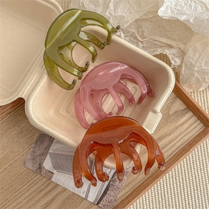 Korean Jelly Color PVC Large Hair Claw Clip Handmade Semi-Circular Non-Slip Strong Hold Hair Accessories For Women Daily Use
