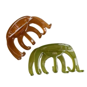 Elegant thick jelly hair claws in amber brown and moss green colors for thick hair