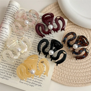 French Vintage Style Acetate Wave Hair Claw Clip With Large Artificial Pearl Elegant Shark Clip For Women Fashion Hair Accessories
