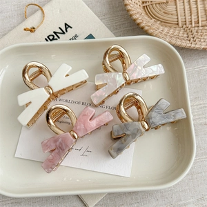 Elegant Bowknot Metal Hair Claw Clip Acetate Marble Pattern Small Butterfly Hair Clip For Women Daily Styling Accessory